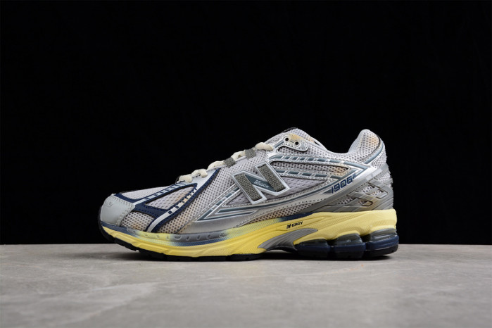 New Balance M1906KA